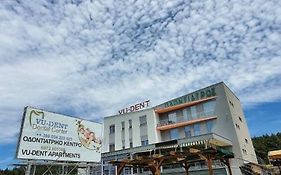 Vu-Dent Apartments
